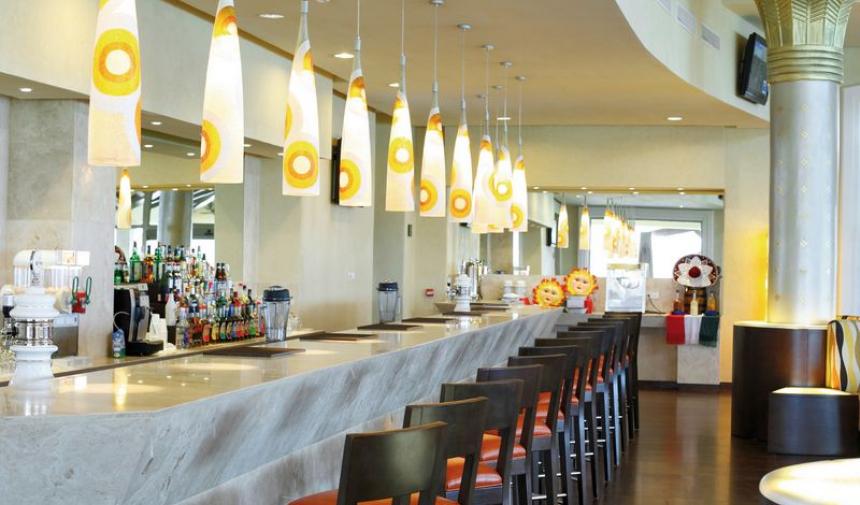 Barcelo Maya Palace Deluxe Bar