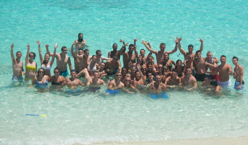 high school pring breakers enjoy the water in Nassau