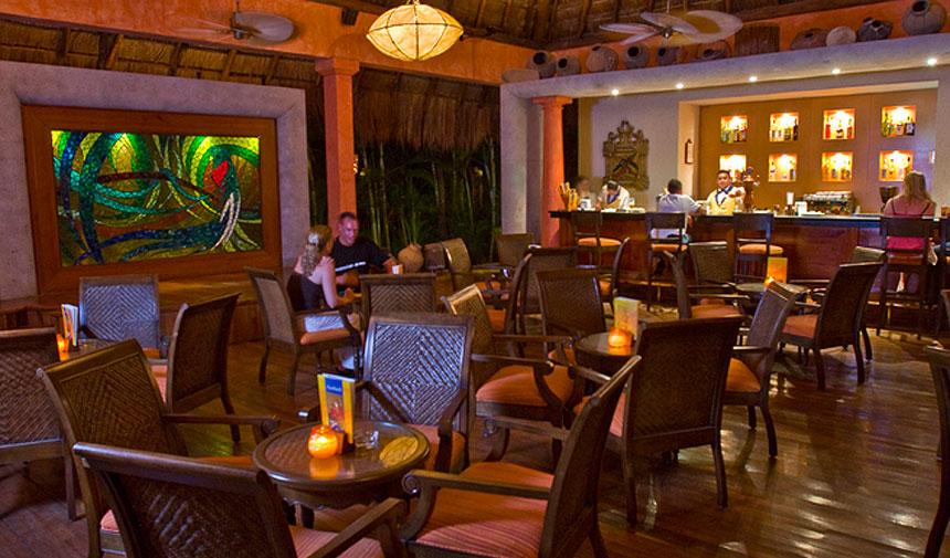 Iberostar Tucan/Quetzal Riviera Maya Hotel Bar