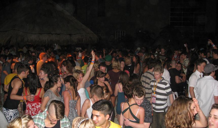 a group of high school students dancing while on Spring break in Riviera Maya