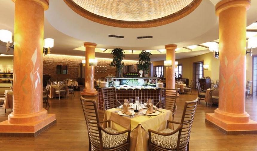 Barcelo Maya Palace Deluxe Restaurant