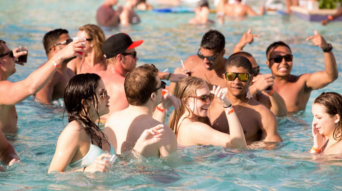 high school spring breakers in the water